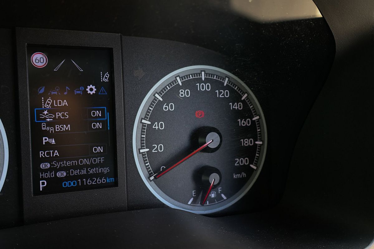 2022 Toyota Hiace GDH320R