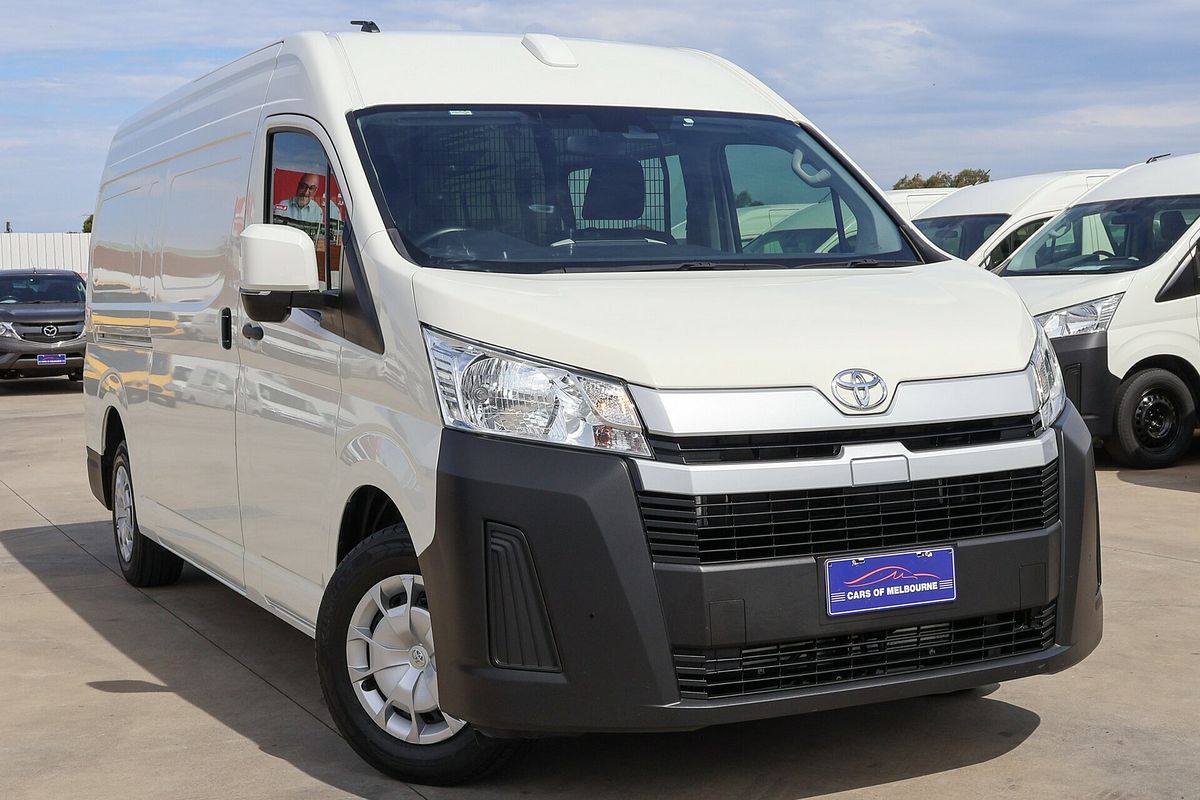 2022 Toyota Hiace GDH320R