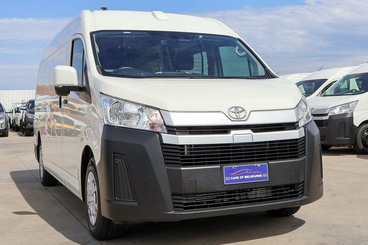 2022 Toyota Hiace GDH320R