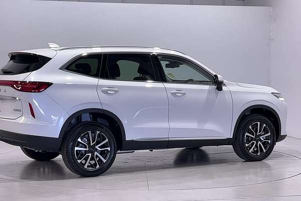 2025 GWM Haval H6 Lux B01