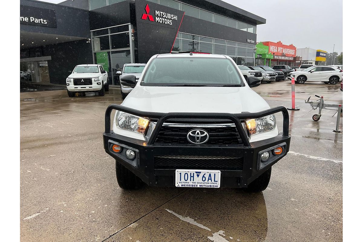 2018 Toyota Hilux SR GUN126R 4X4
