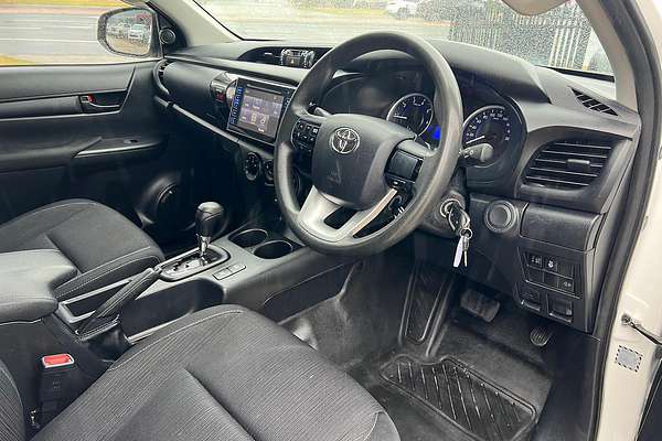 2018 Toyota Hilux SR GUN126R 4X4