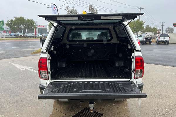 2018 Toyota Hilux SR GUN126R 4X4