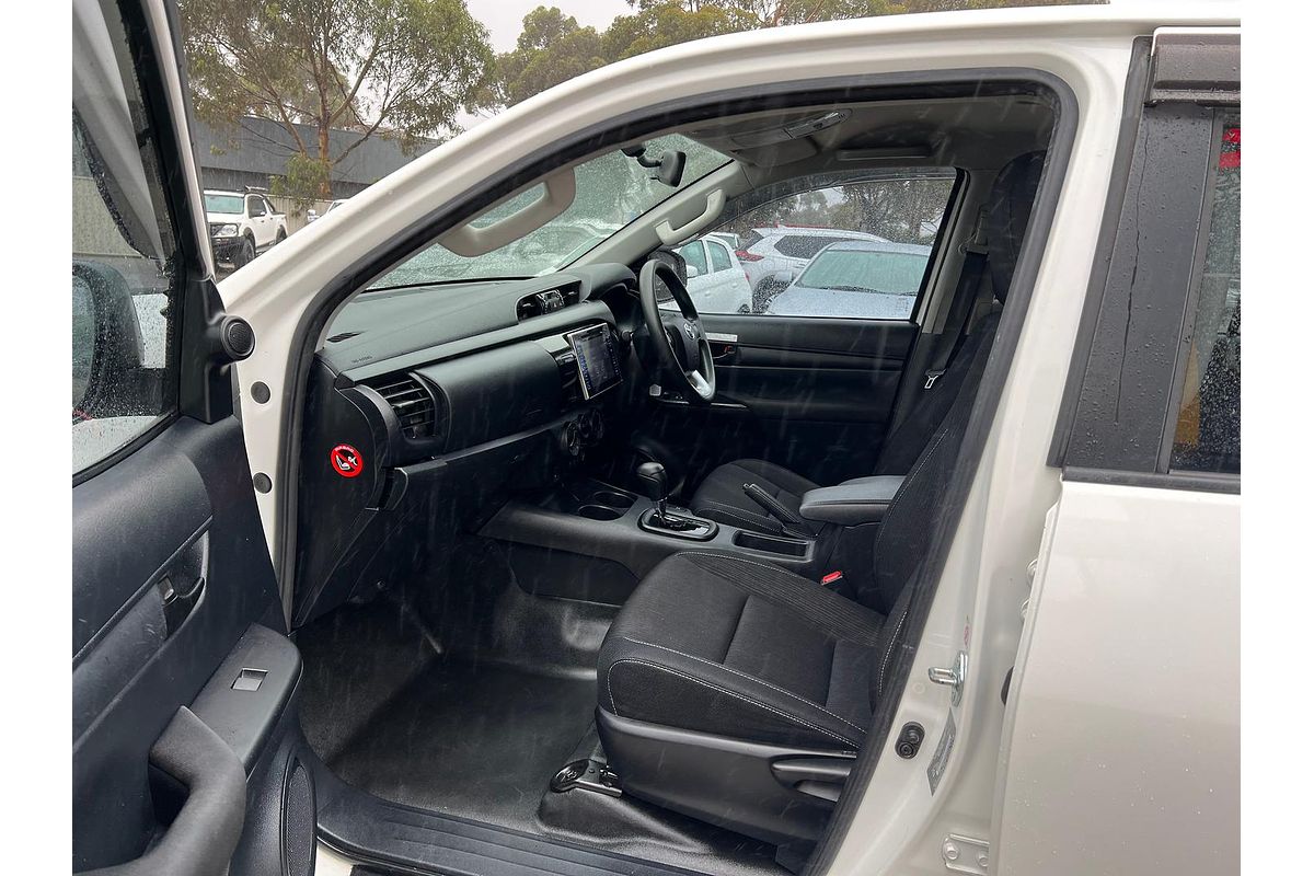 2018 Toyota Hilux SR GUN126R 4X4