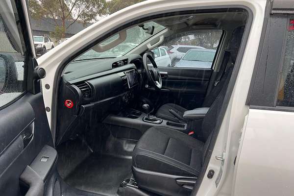 2018 Toyota Hilux SR GUN126R 4X4