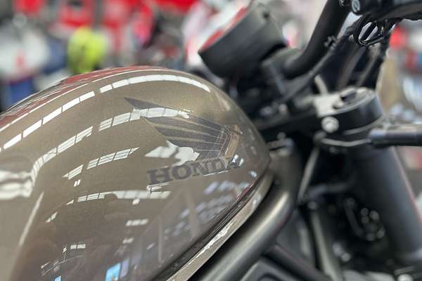 2025 Honda CMX500 REBEL S