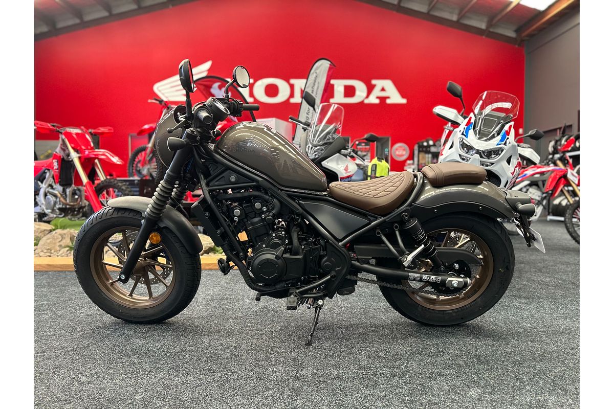 2025 Honda CMX500 REBEL S