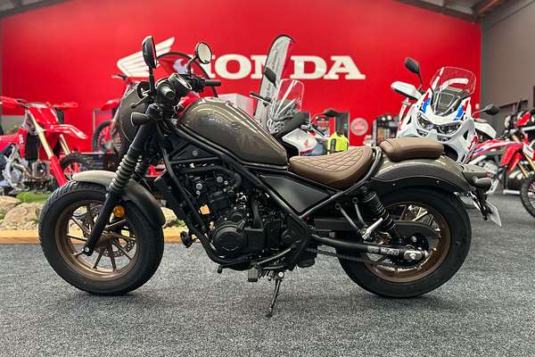 2025 Honda CMX500 REBEL S