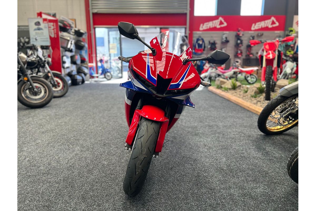 2025 Honda CBR600RR