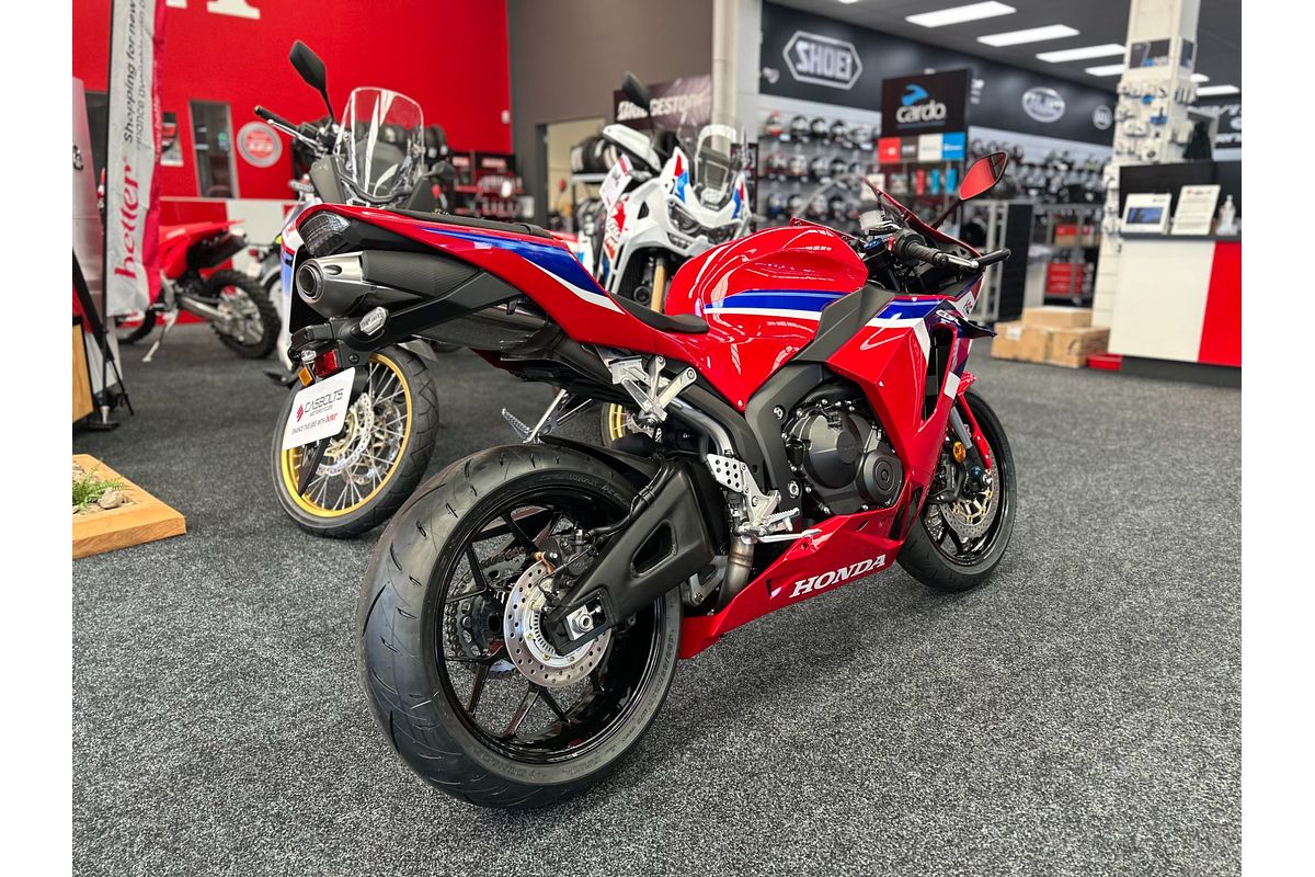 2025 Honda CBR600RR