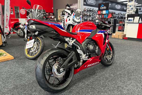 2025 Honda CBR600RR