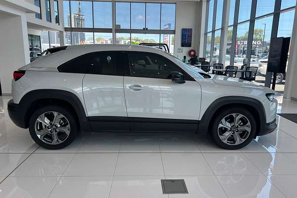 2023 Mazda MX-30 G20e Astina DR Series