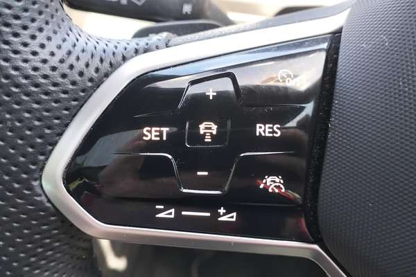 2021 Volkswagen Tiguan 162TSI R-Line 5N
