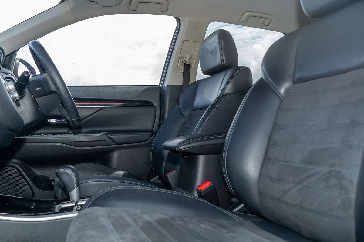 2019 Mitsubishi Outlander LS ZL
