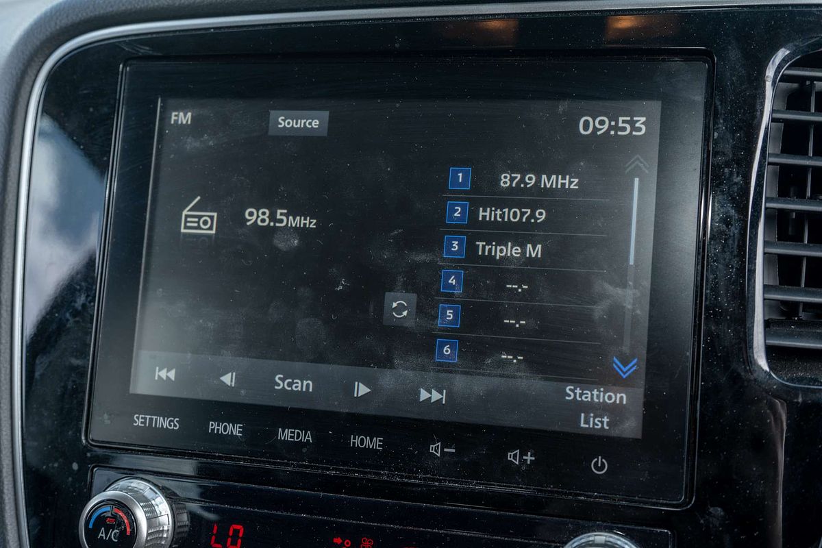 2019 Mitsubishi Outlander LS ZL