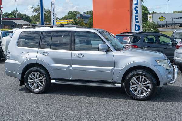 2014 Mitsubishi Pajero VR-X NW