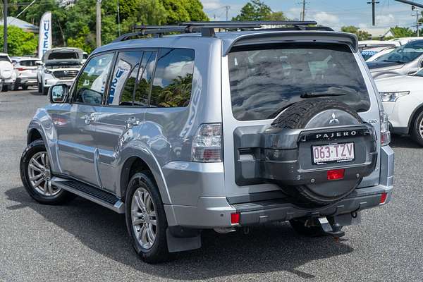 2014 Mitsubishi Pajero VR-X NW