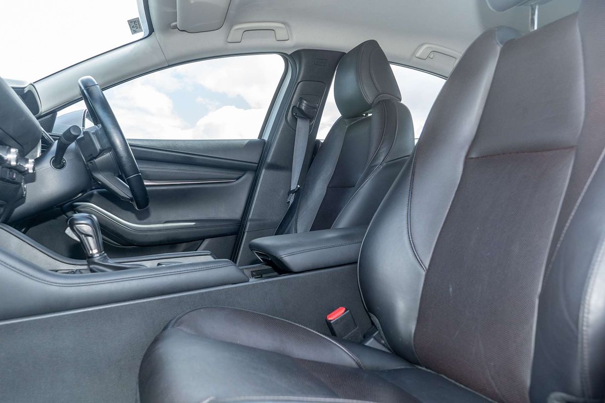 2021 Mazda 3 G20 Touring BP Series