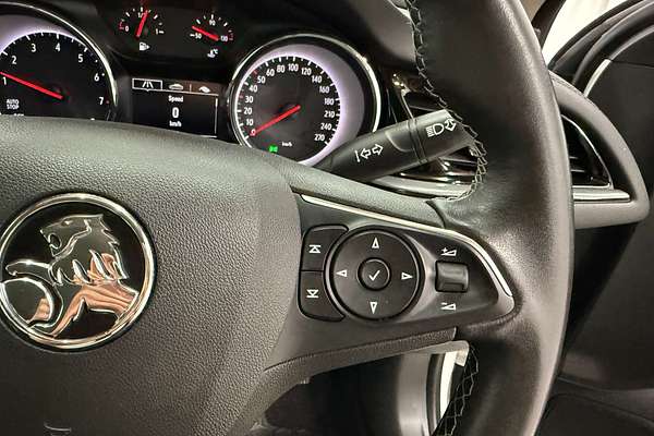 2020 Holden Commodore LT ZB