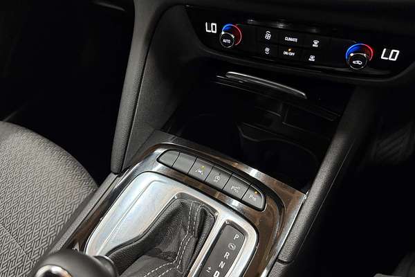 2020 Holden Commodore LT ZB