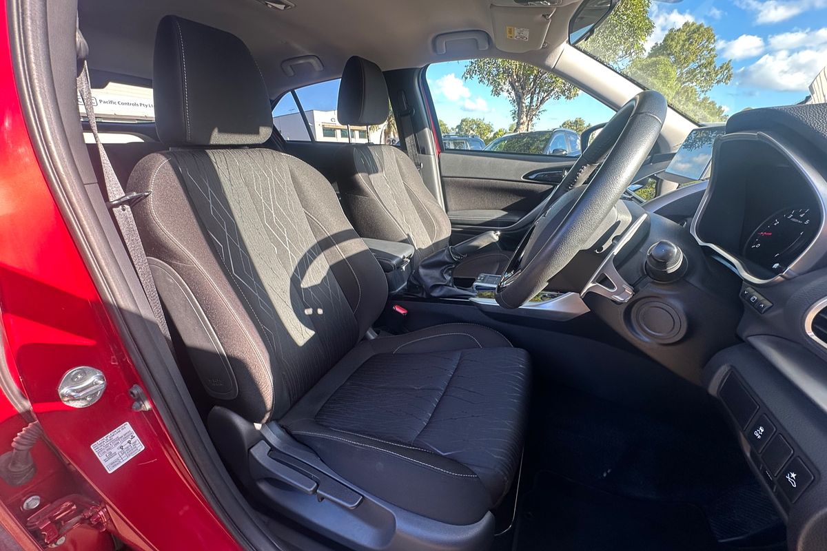 2019 Mitsubishi Eclipse Cross Black Edition YA