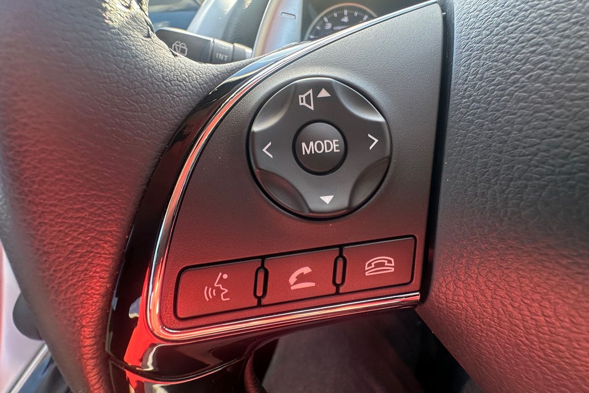 2019 Mitsubishi Eclipse Cross Black Edition YA