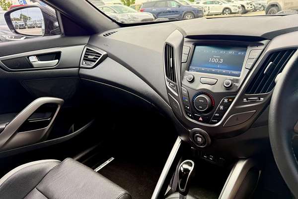 2017 Hyundai Veloster SR Turbo FS5 Series II