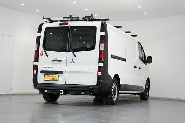 2020 Mitsubishi Express GLX SN LWB