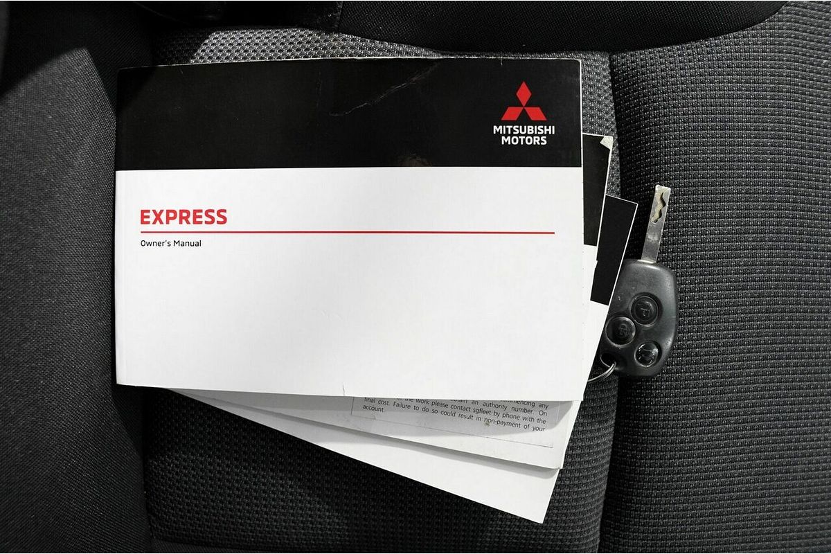 2020 Mitsubishi Express GLX SN LWB