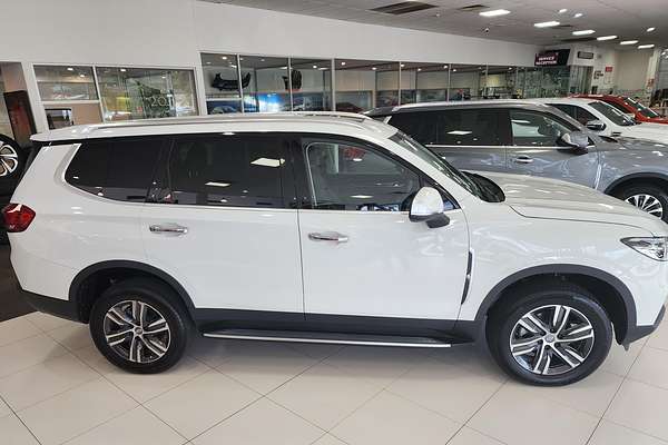 2023 LDV D90 Executive SV9A