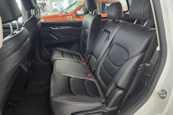 2023 LDV D90 Executive SV9A