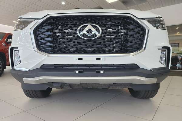 2023 LDV D90 Executive SV9A