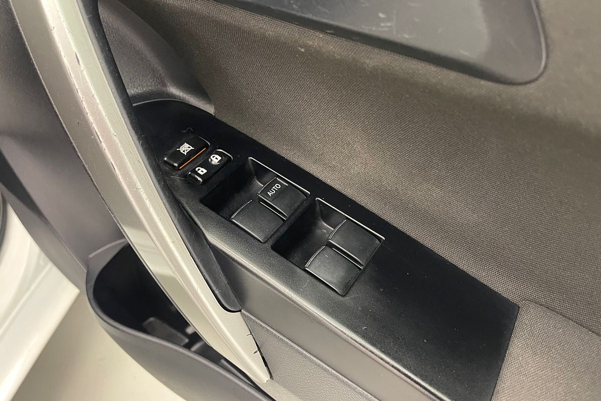2013 Toyota Corolla Ascent ZRE182R