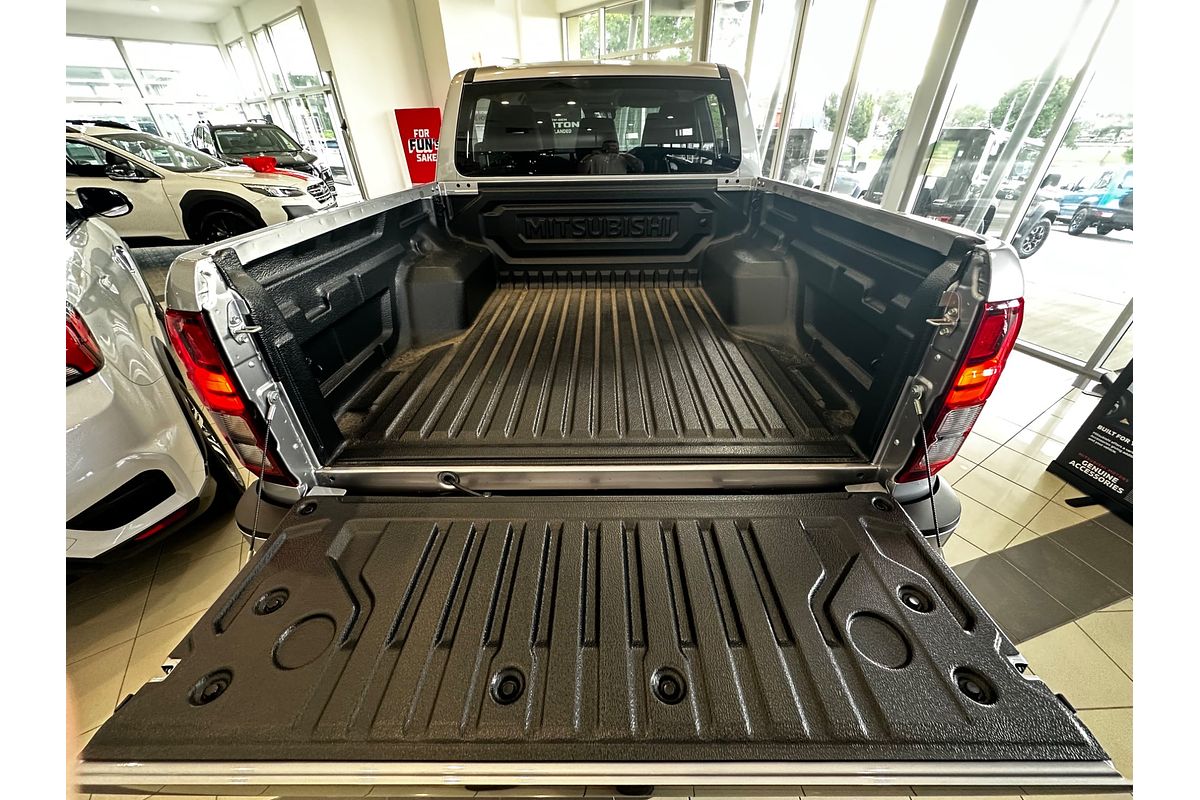 2024 Mitsubishi Triton GLS MV 4X4