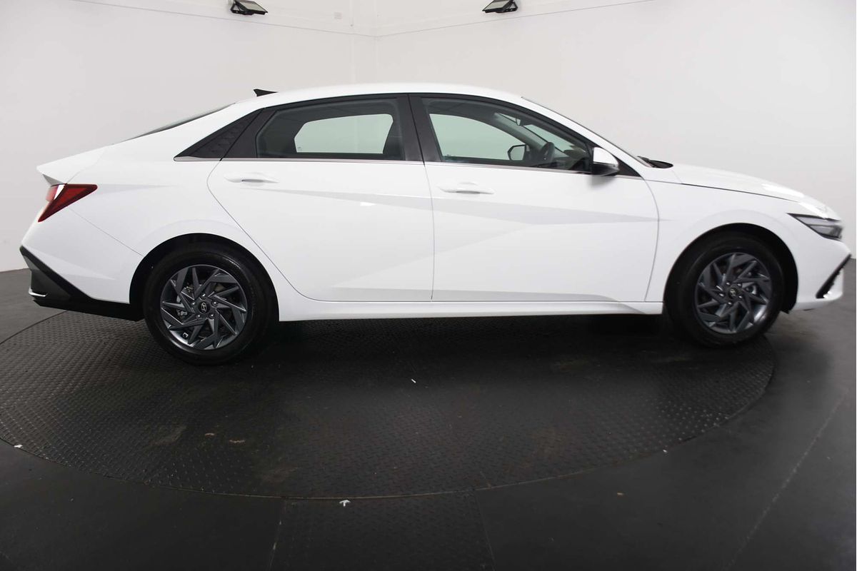 2024 Hyundai i30 Hybrid CN7.V2