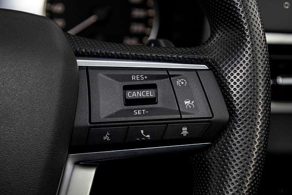 2024 Mitsubishi Outlander ES ZM