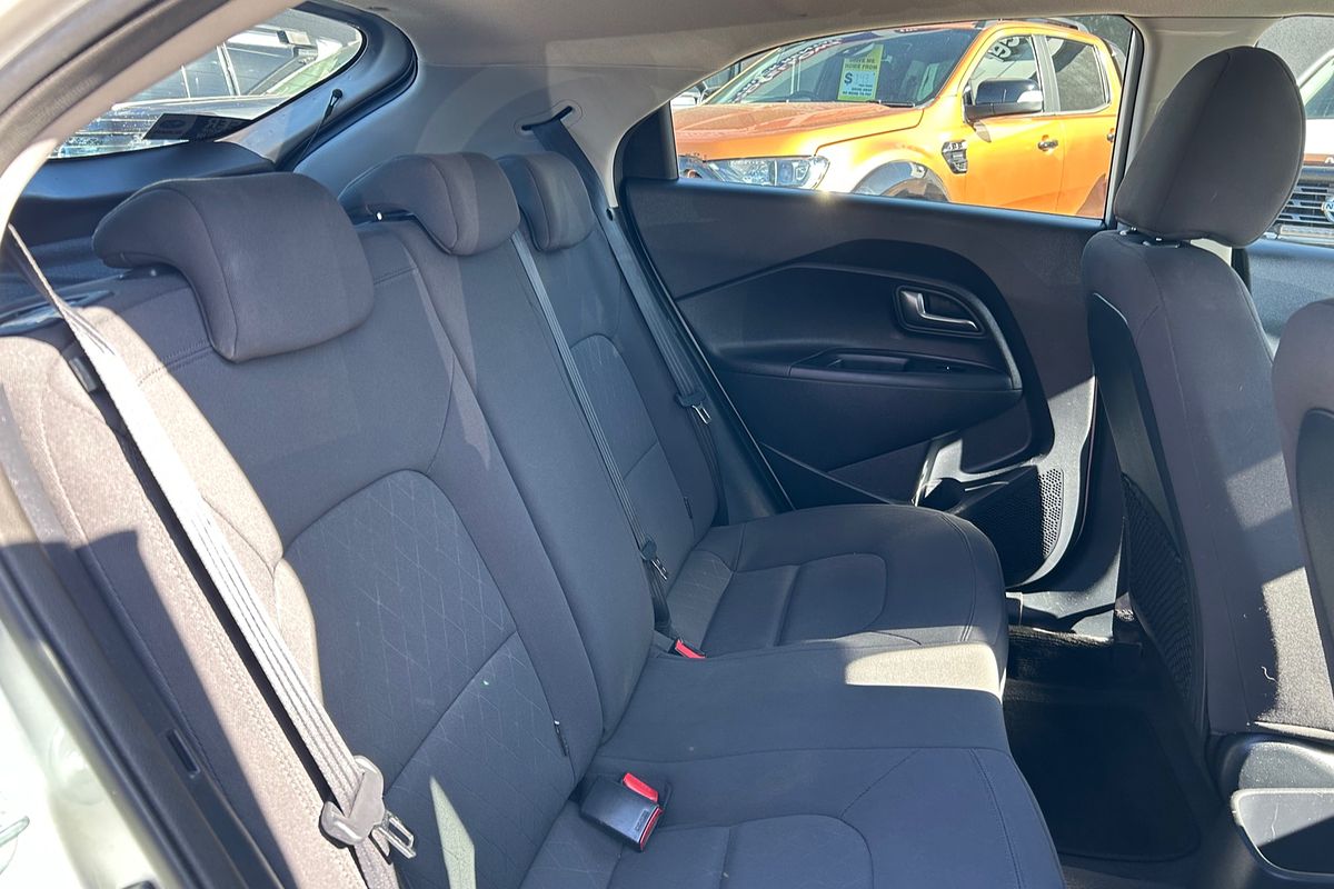 2016 Kia Rio S UB