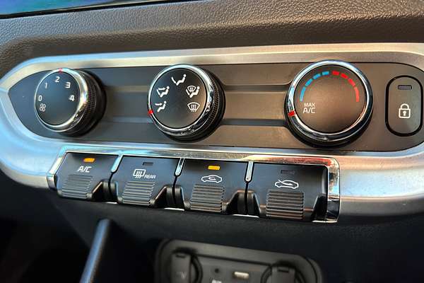 2016 Kia Rio S UB