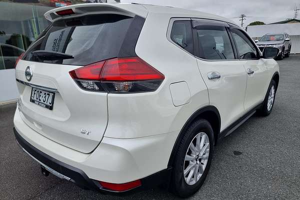 2017 Nissan X-TRAIL ST T32 Series II