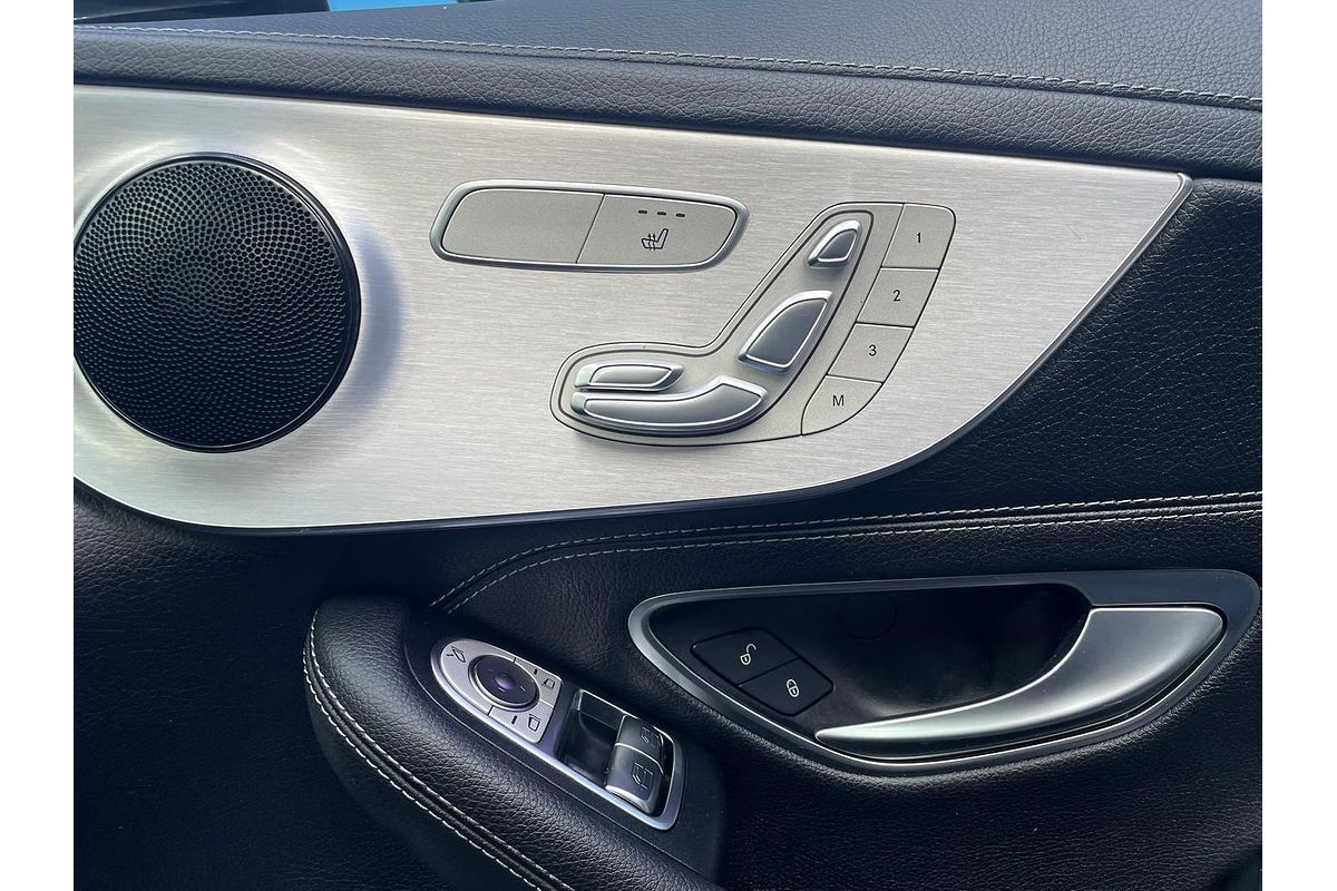 2020 Mercedes-Benz C-Class C200 C205