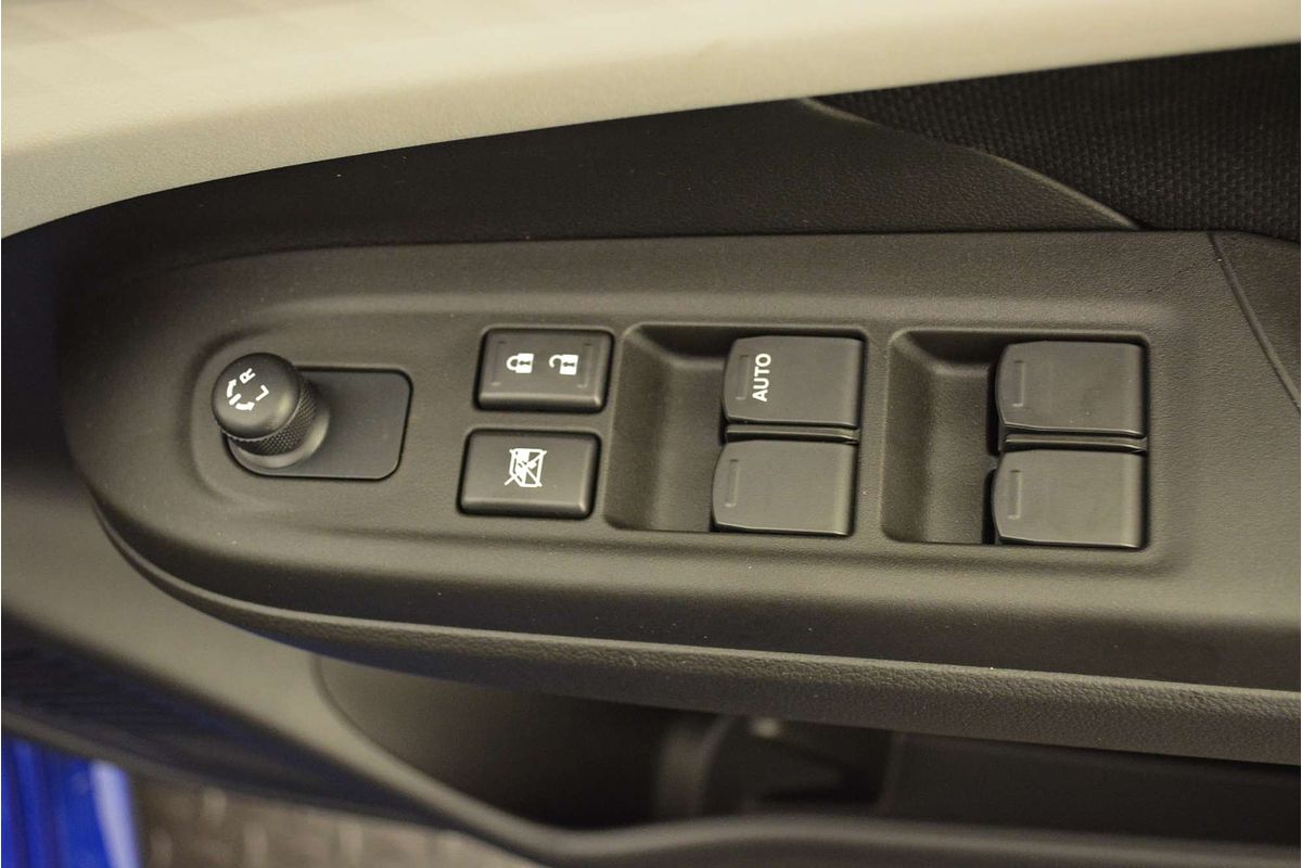 2024 Suzuki Swift Hybrid UZ