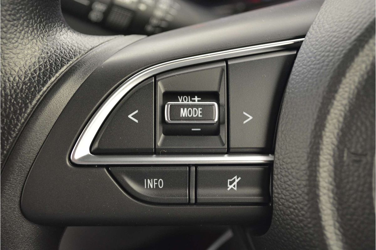 2024 Suzuki Swift Hybrid UZ