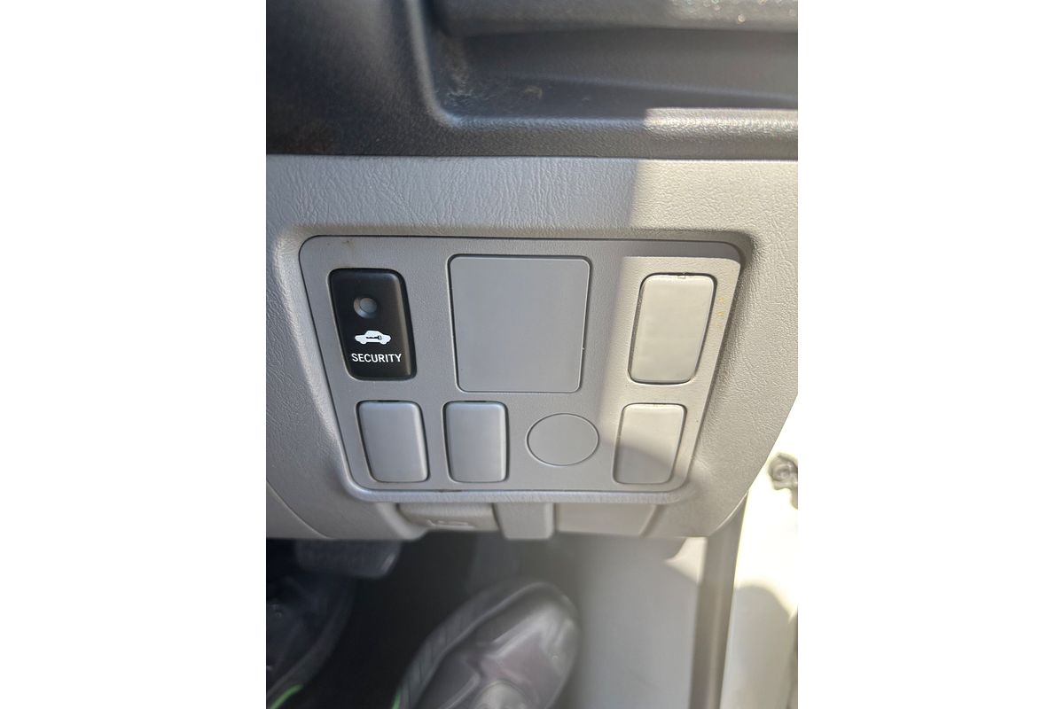 2008 Toyota Hilux Workmate TGN16R Rear Wheel Drive