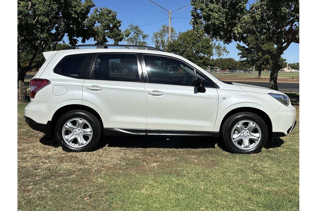 2014 Subaru Forester 2.5i S4