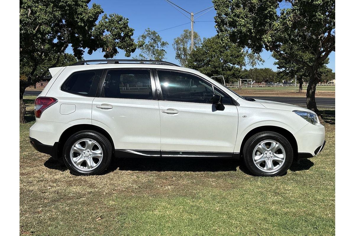 2014 Subaru Forester 2.5i S4