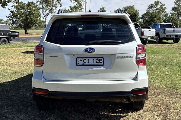 2014 Subaru Forester 2.5i S4