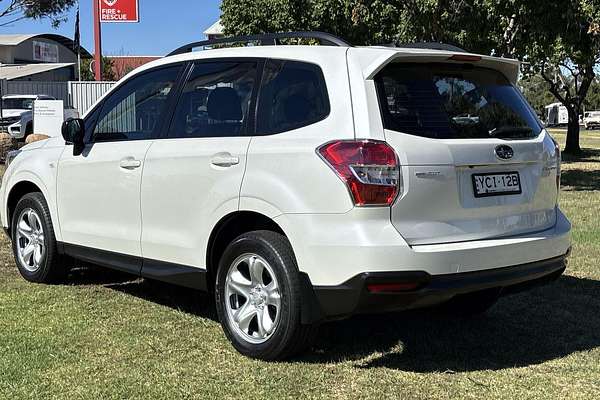 2014 Subaru Forester 2.5i S4