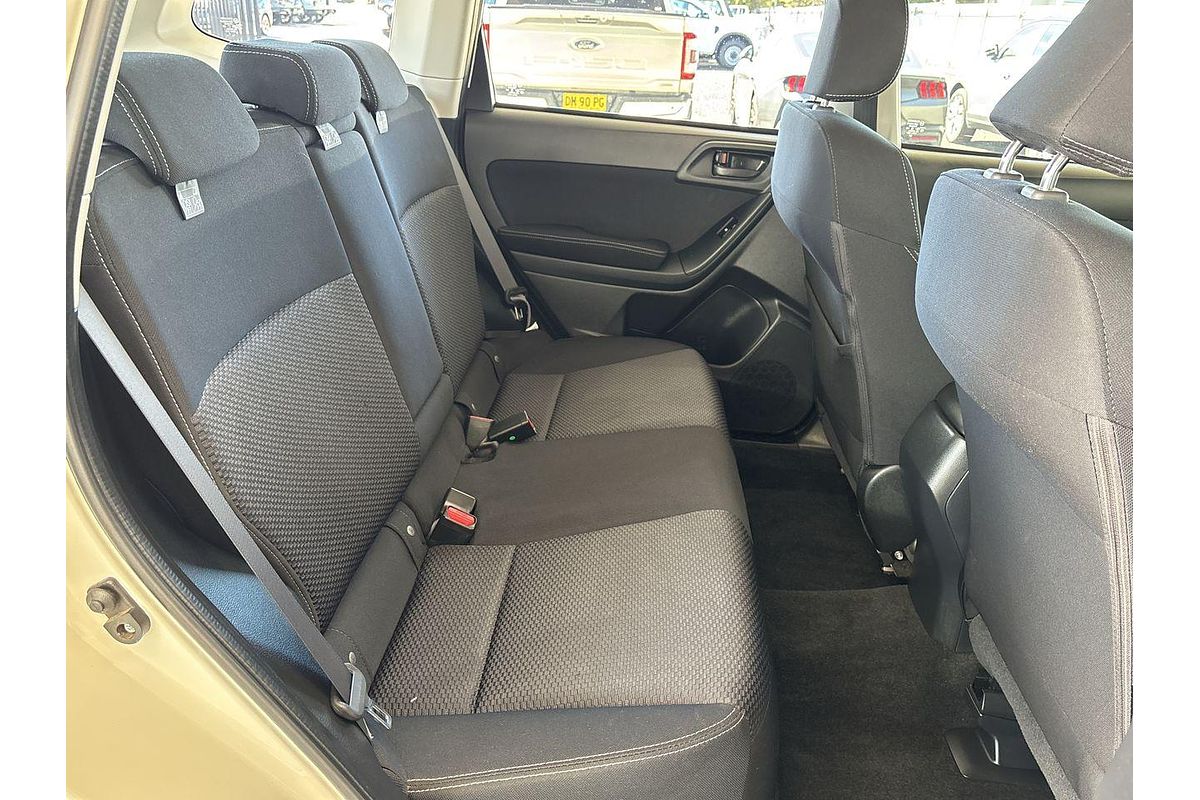 2014 Subaru Forester 2.5i S4