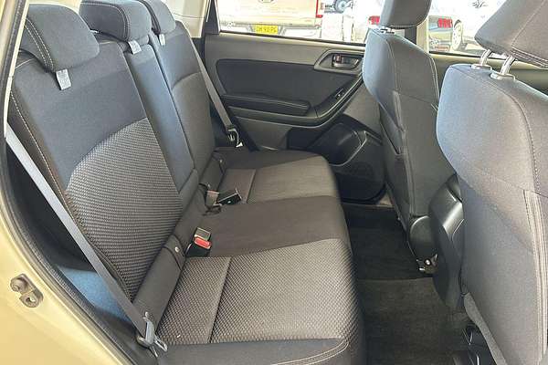 2014 Subaru Forester 2.5i S4
