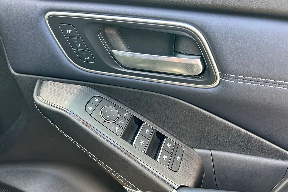 2023 Nissan QASHQAI Ti J12